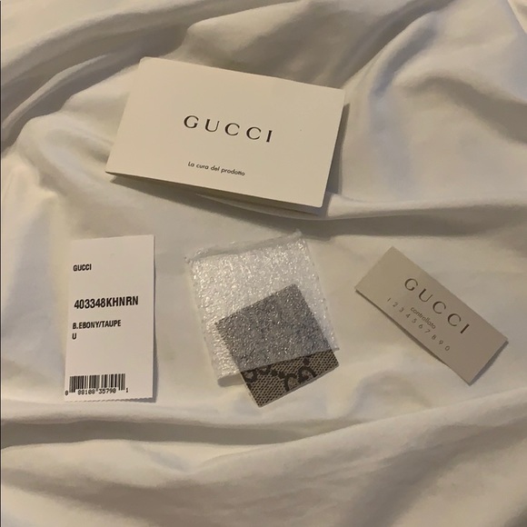 Gucci Dionysus GG Supreme Med Canvas Shoulder Bag - Picture 9 of 9